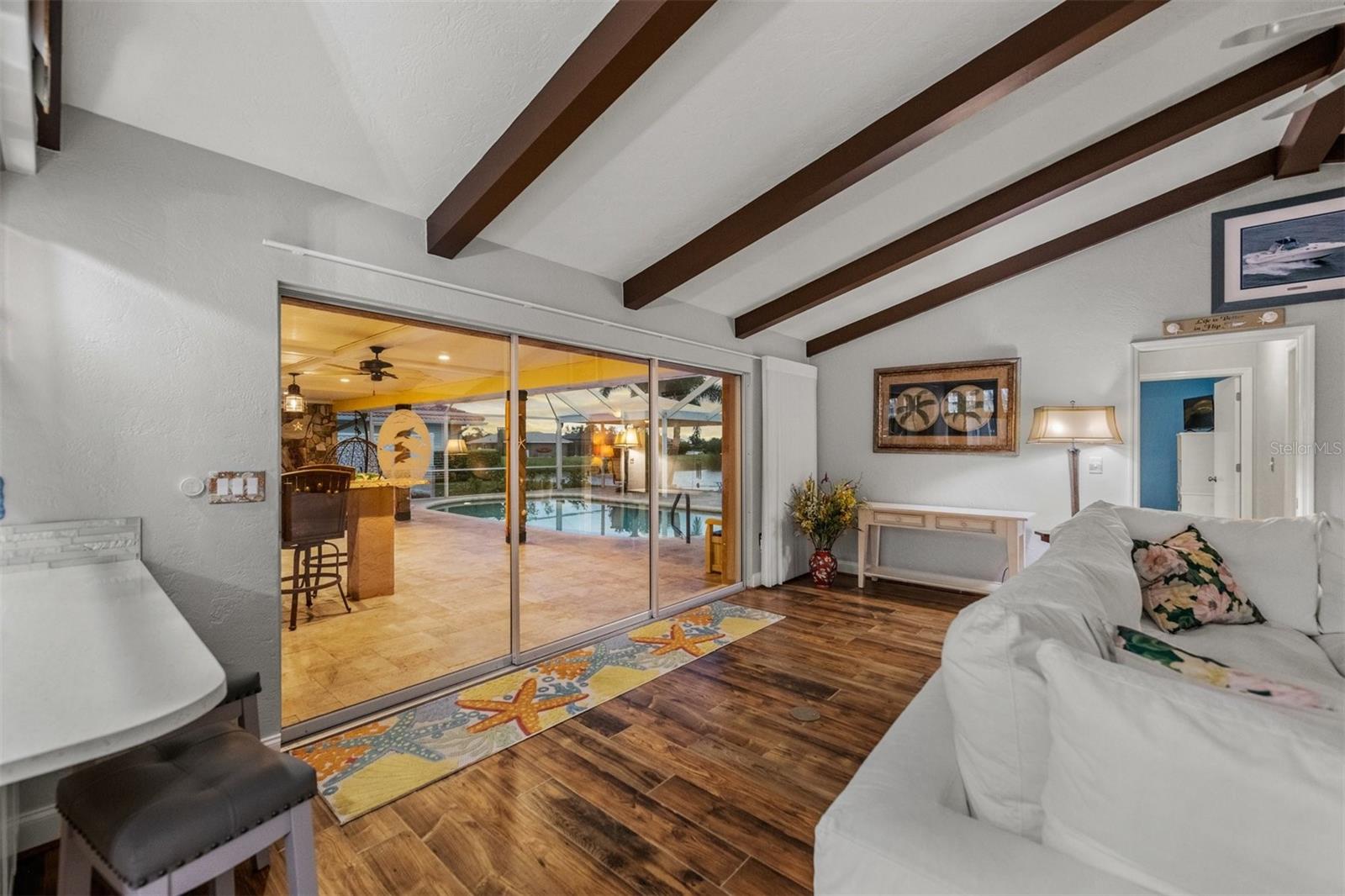 HERITAGE LAKE ESTATES - Residential