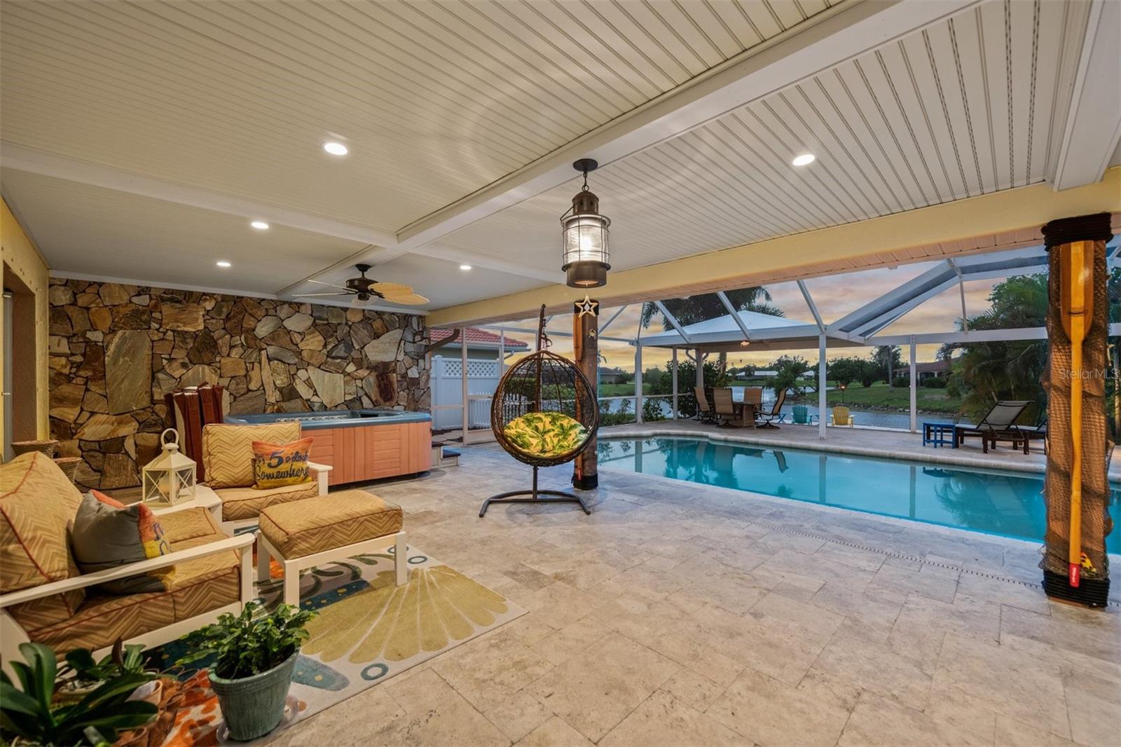 HERITAGE LAKE ESTATES - Residential