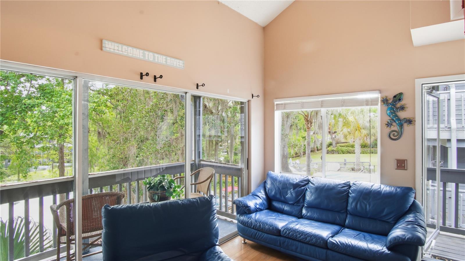 LANDINGS WITHLACOOCHEE OR 1272/1072 - Residential