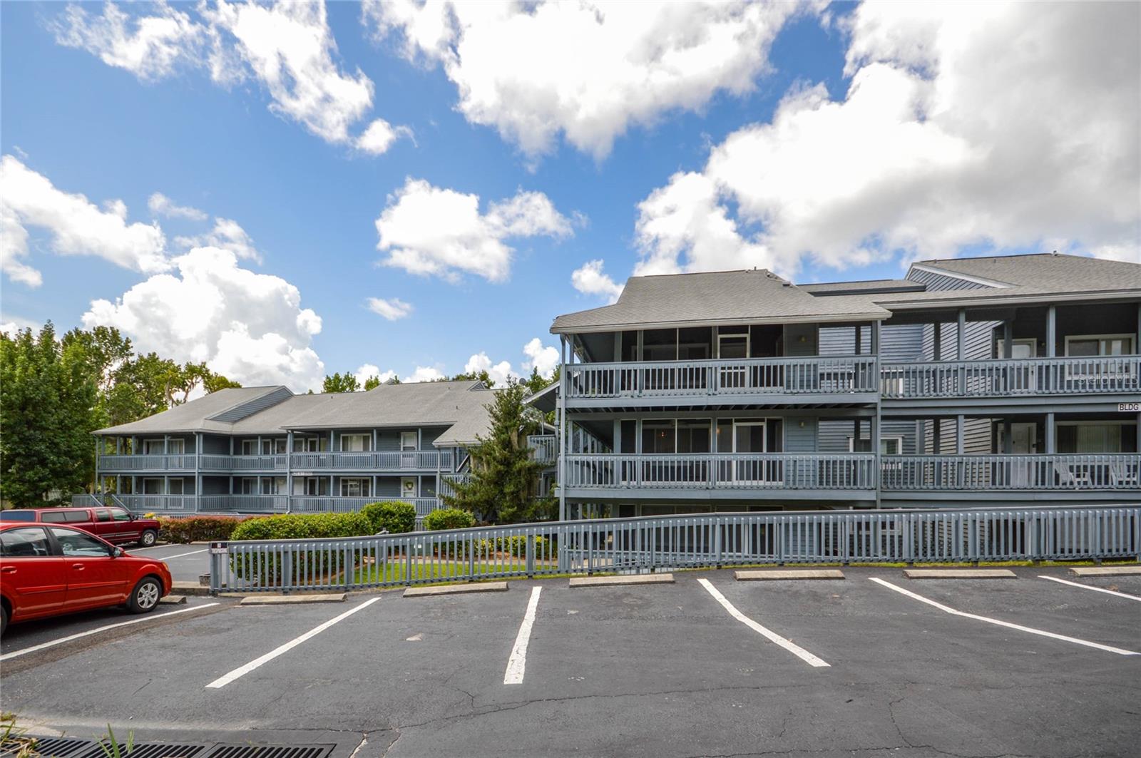 LANDINGS WITHLACOOCHEE OR 1272/1072 - Residential