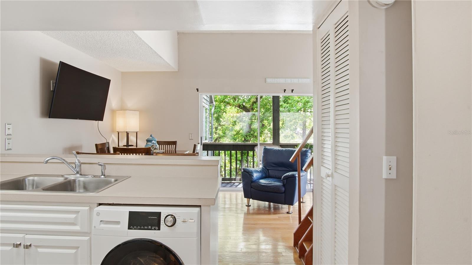 LANDINGS WITHLACOOCHEE OR 1272/1072 - Residential