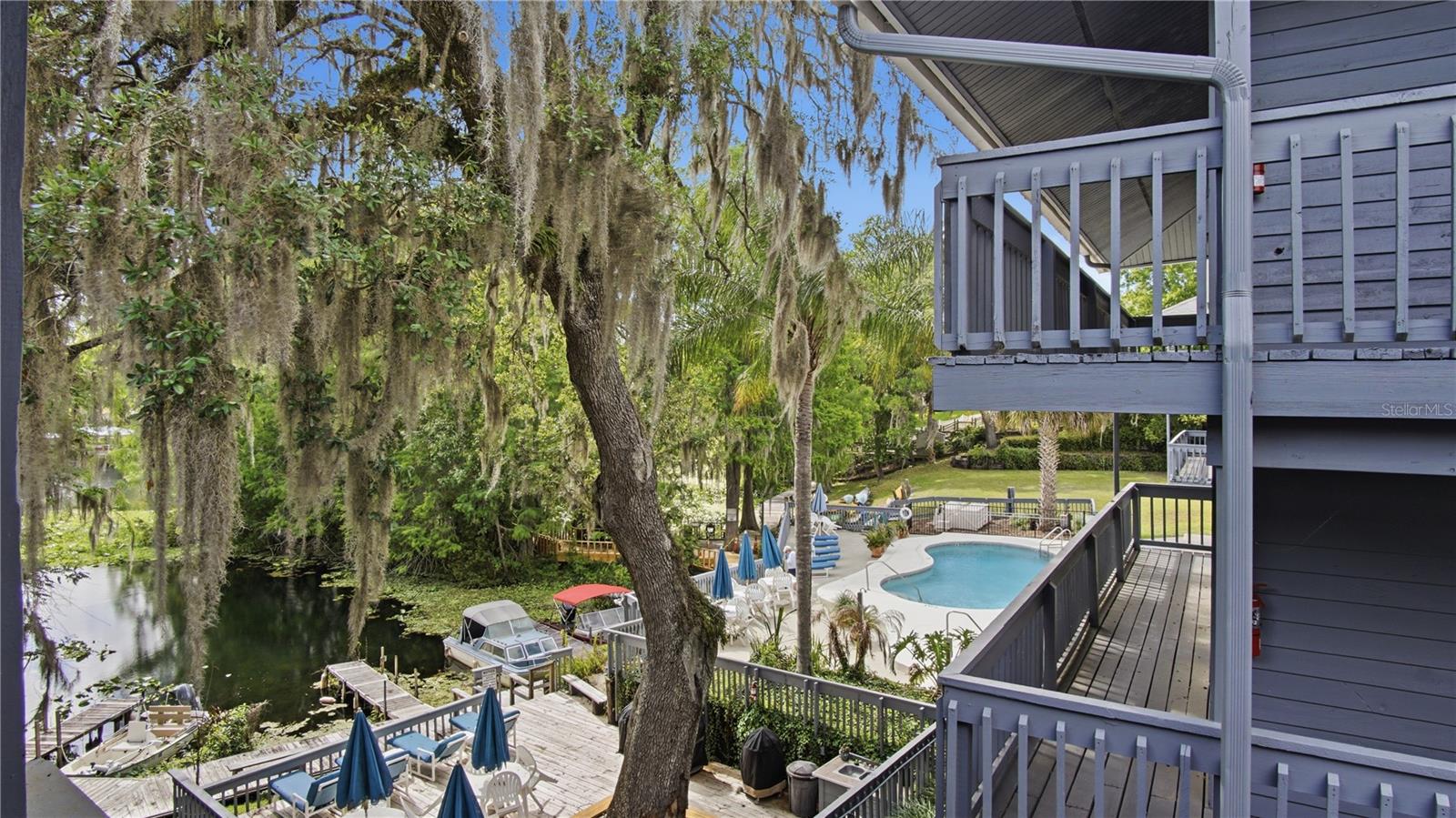 LANDINGS WITHLACOOCHEE OR 1272/1072 - Residential