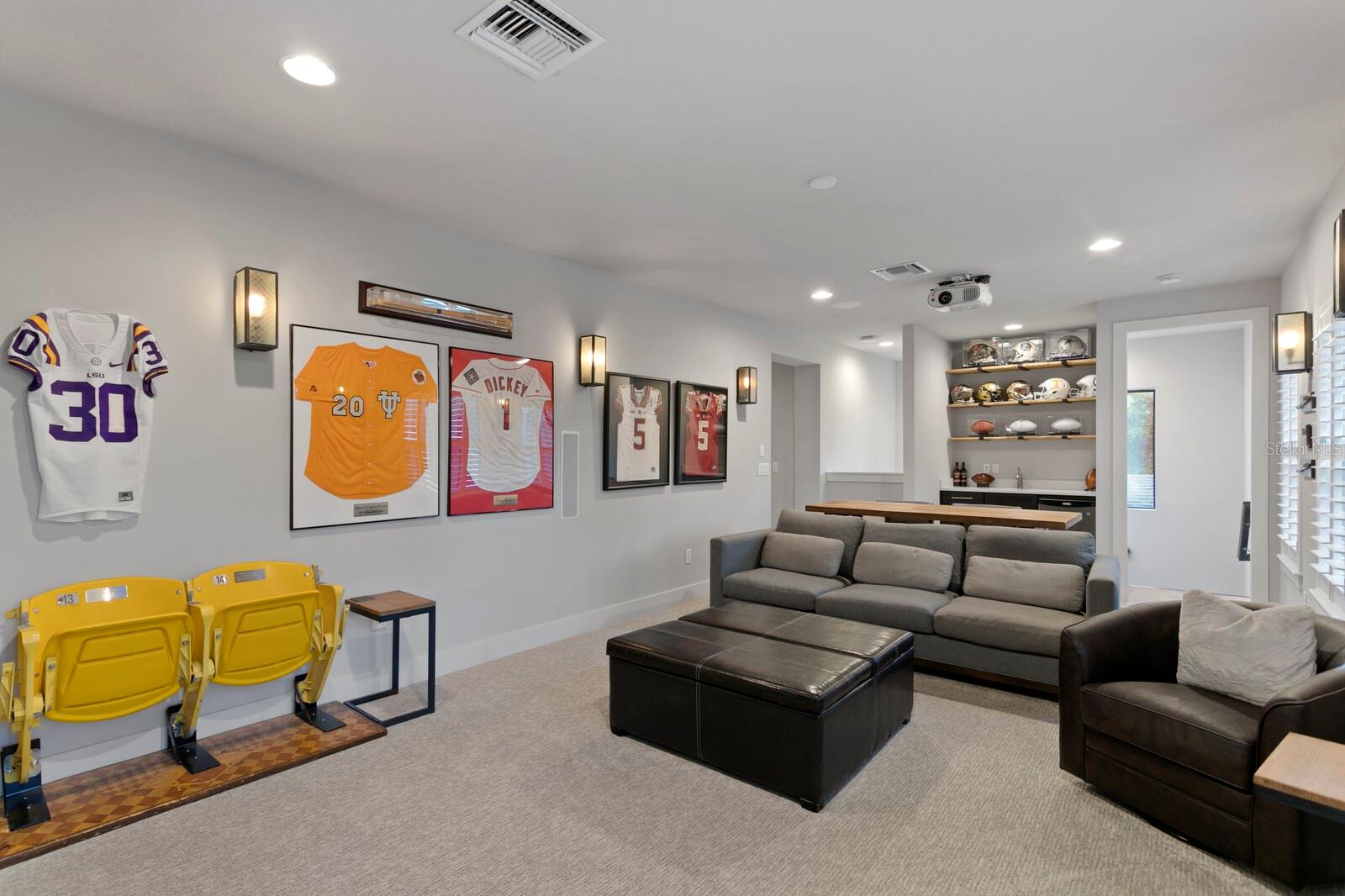 PINE COVE ESTATES - Residential