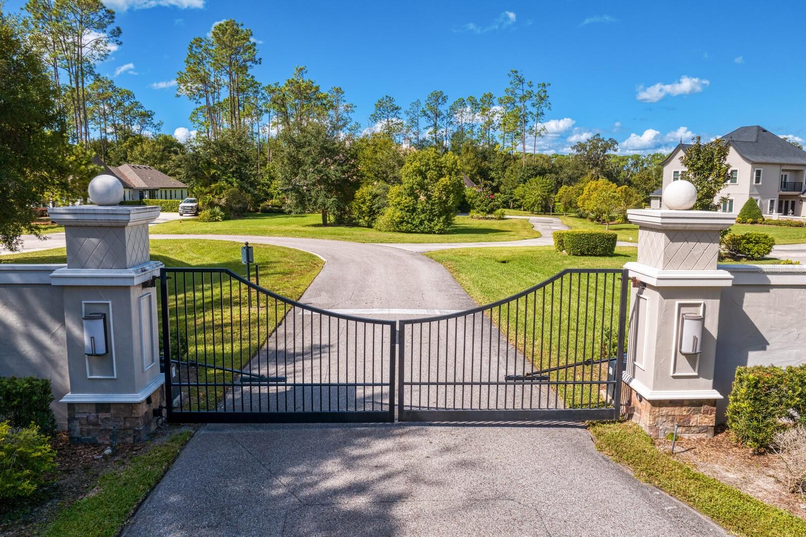 PINE COVE ESTATES - Residential