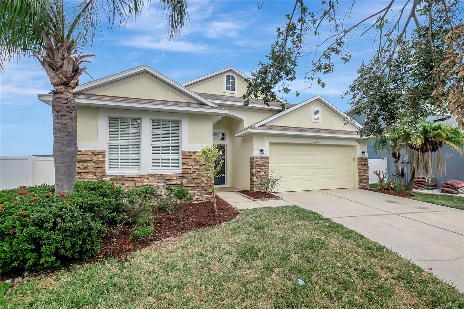 1655 BONITA BLUFF COURT