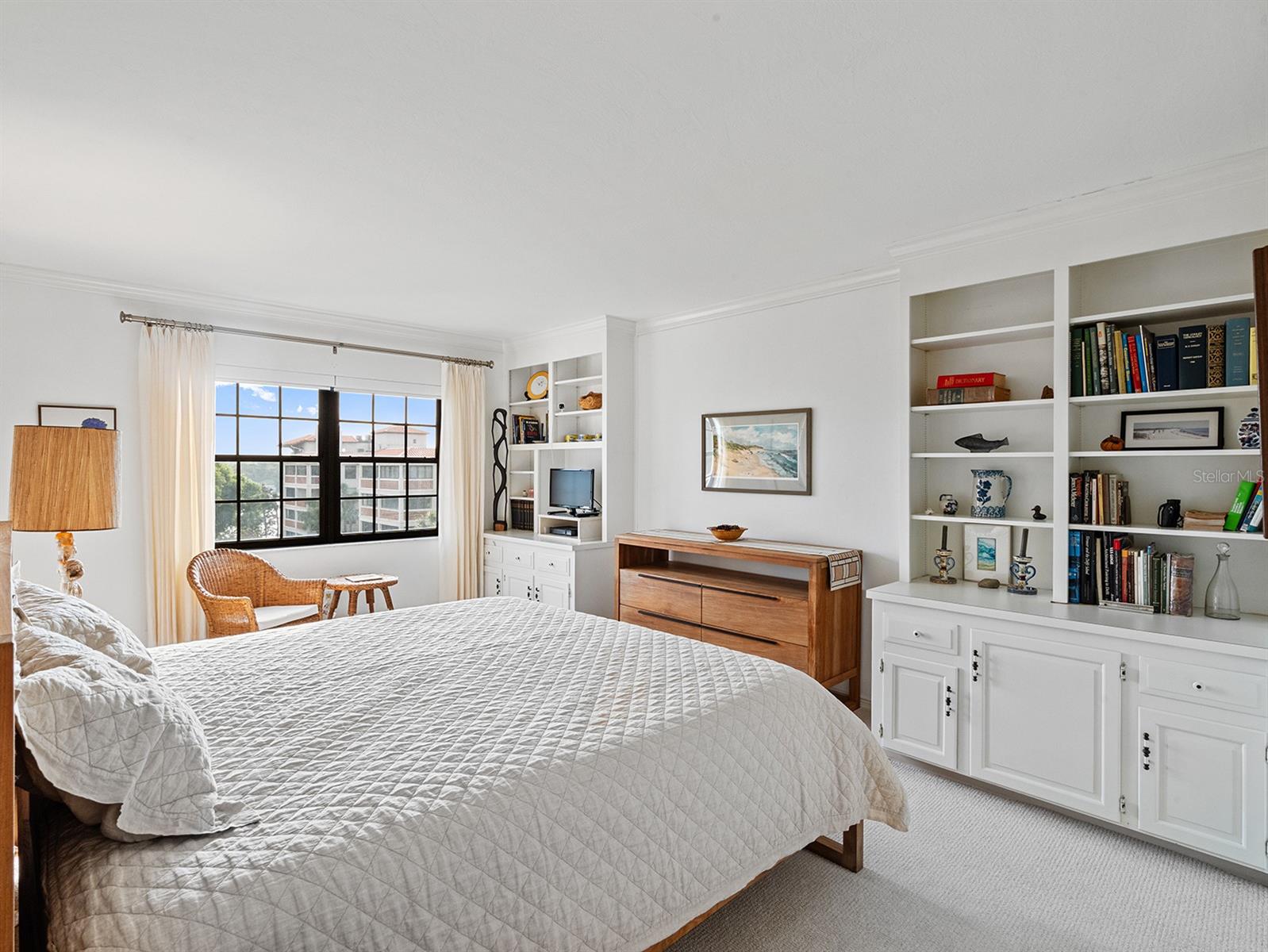 CLOISTERS CONDO - Residential