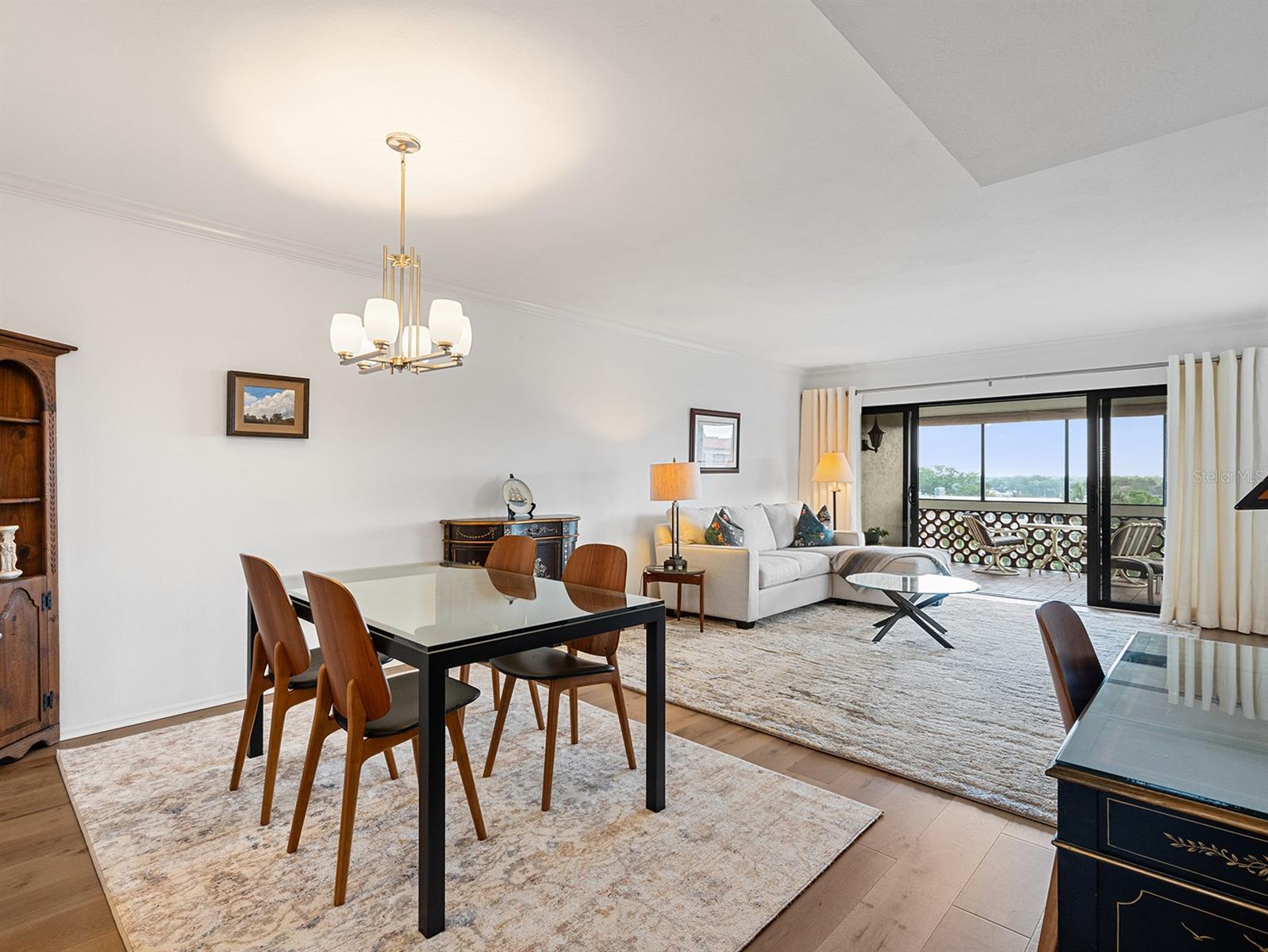 CLOISTERS CONDO - Residential