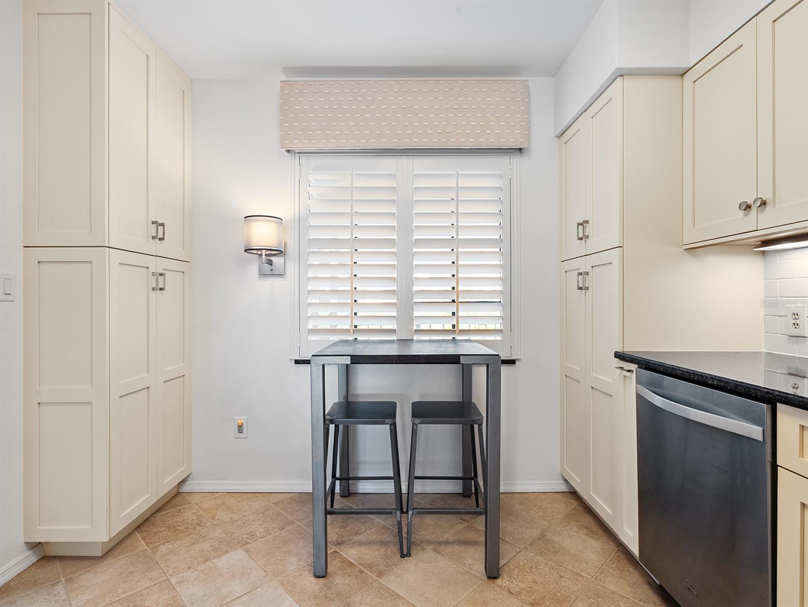 CLOISTERS CONDO - Residential
