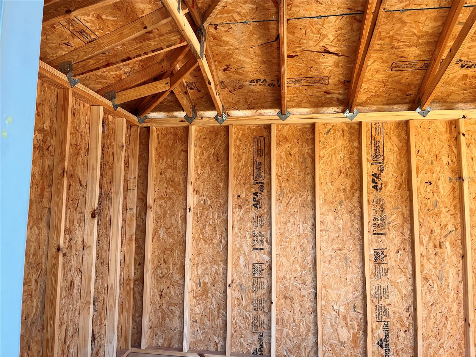 PRESERVE ESTATE - Land