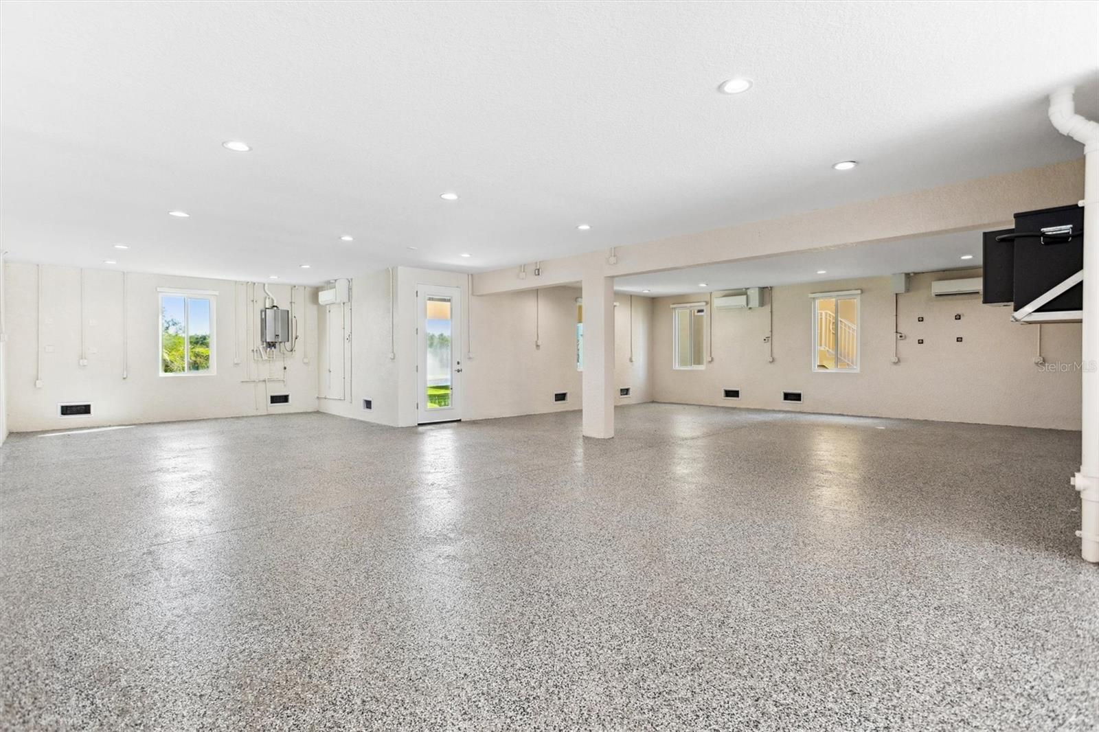 MARINA BAY - Residential