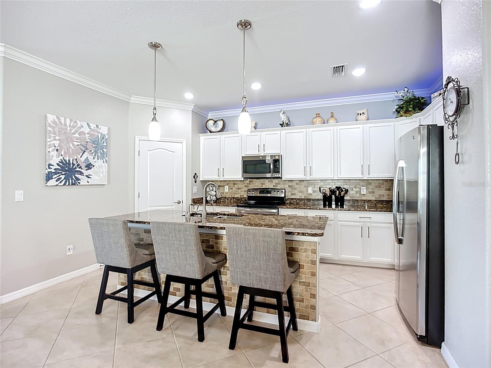 VILLAS AT CHARLESTON PARK PH 02 - Residential