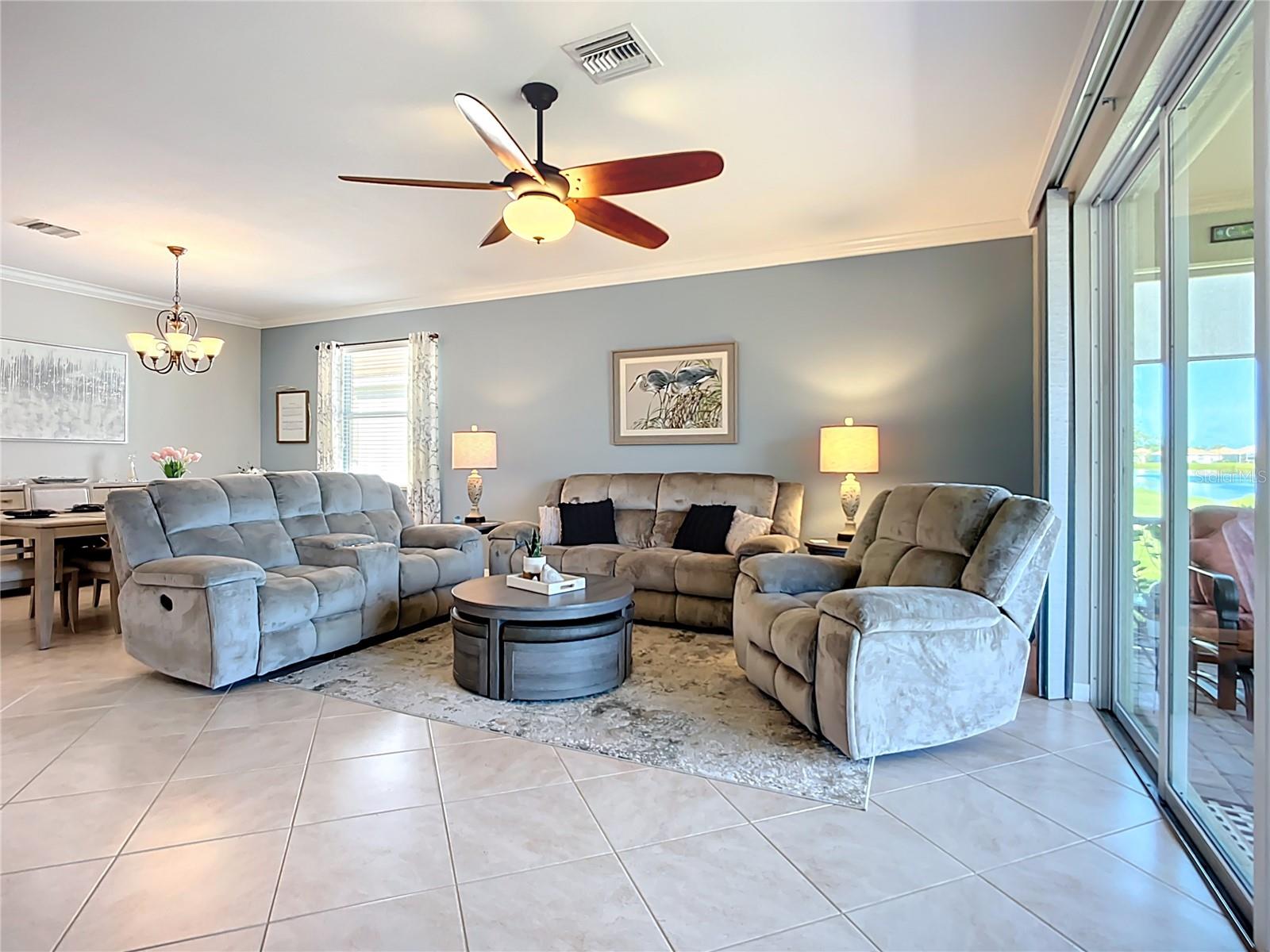 VILLAS AT CHARLESTON PARK PH 02 - Residential