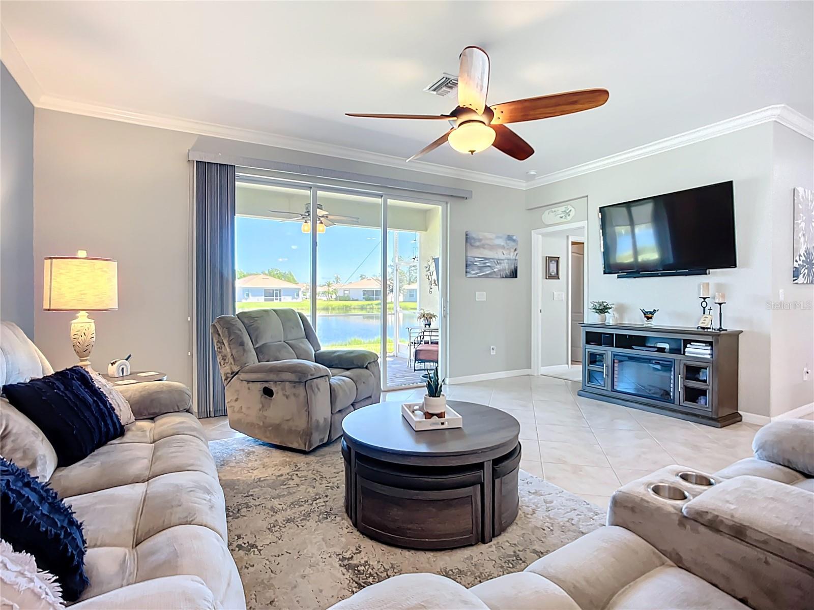 VILLAS AT CHARLESTON PARK PH 02 - Residential