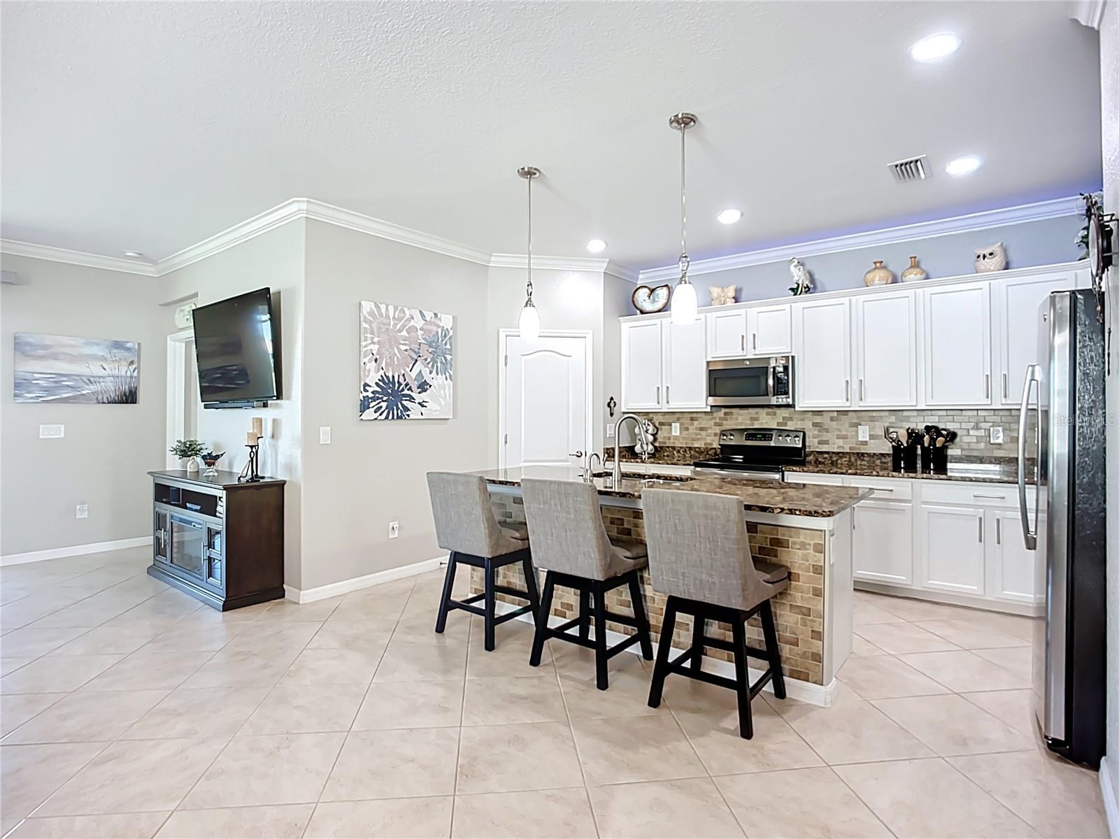 VILLAS AT CHARLESTON PARK PH 02 - Residential