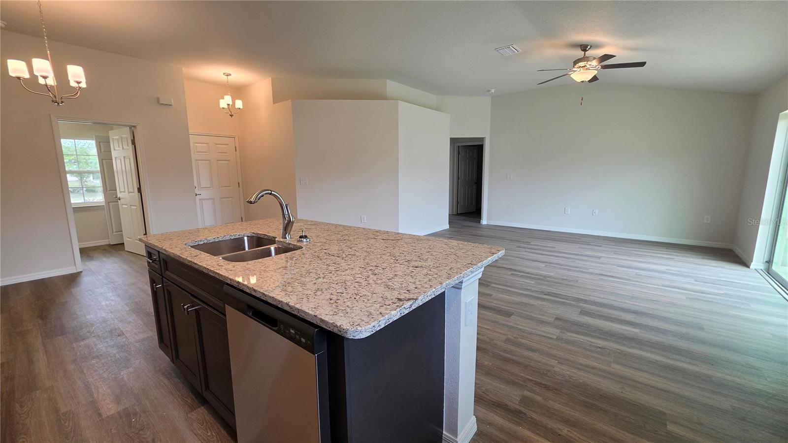 668 W WALKERTOWN DRIVE