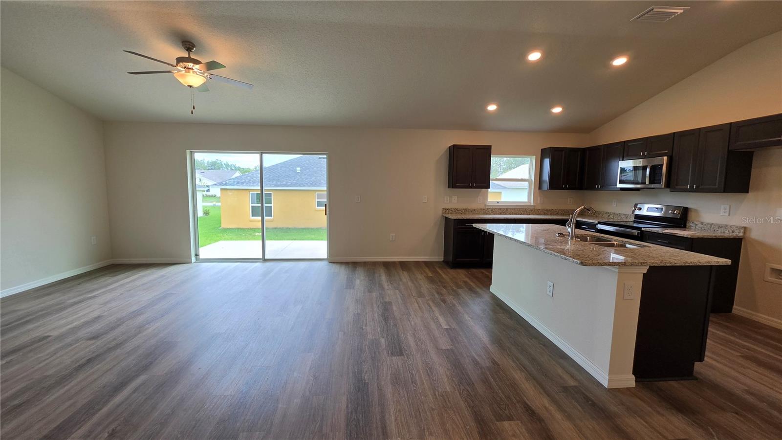 668 W WALKERTOWN DRIVE