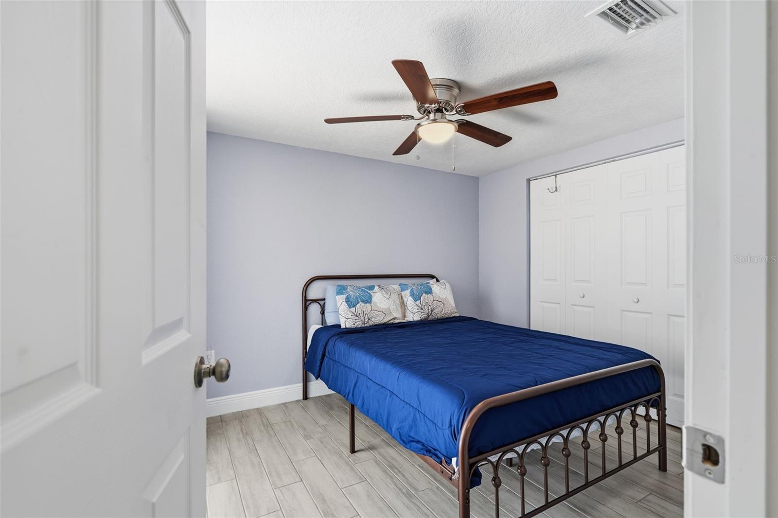 REGENCY PARK - Residential