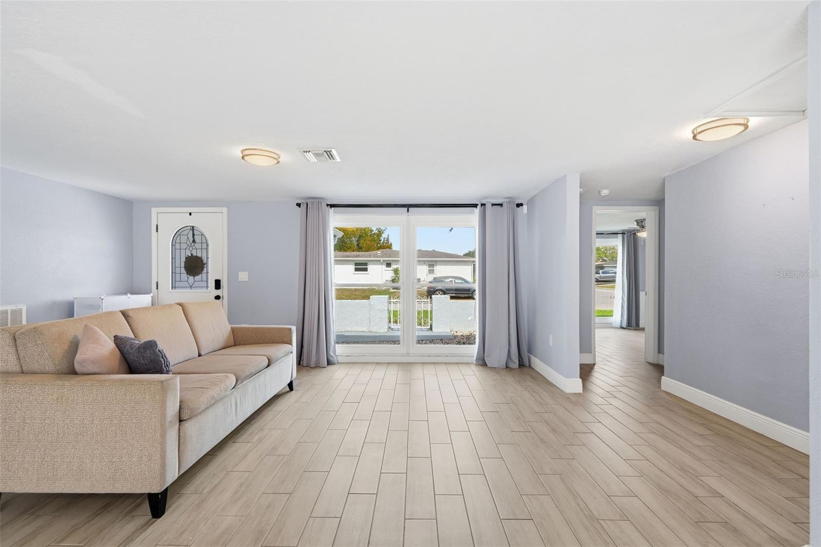 REGENCY PARK - Residential