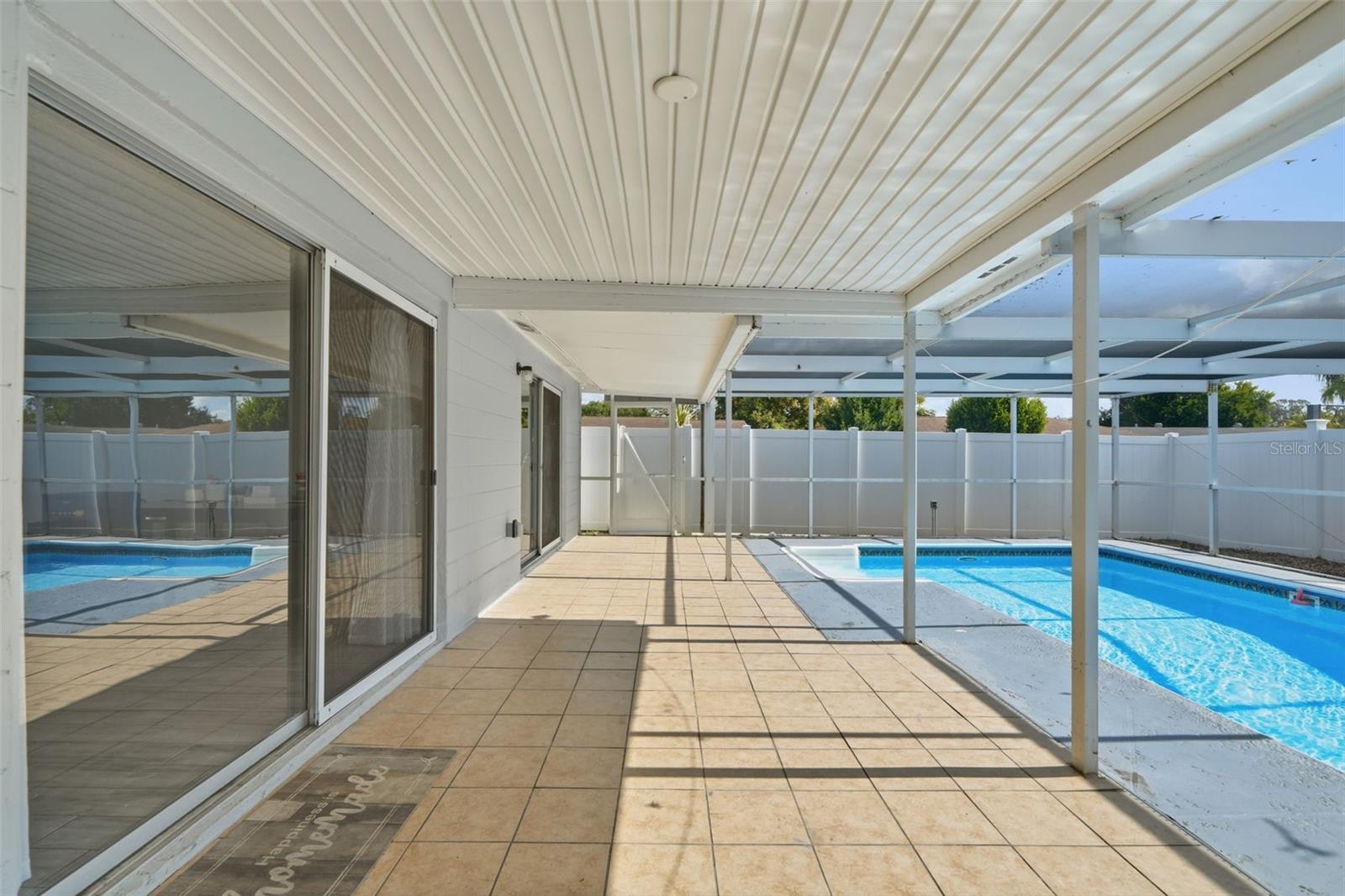 REGENCY PARK - Residential