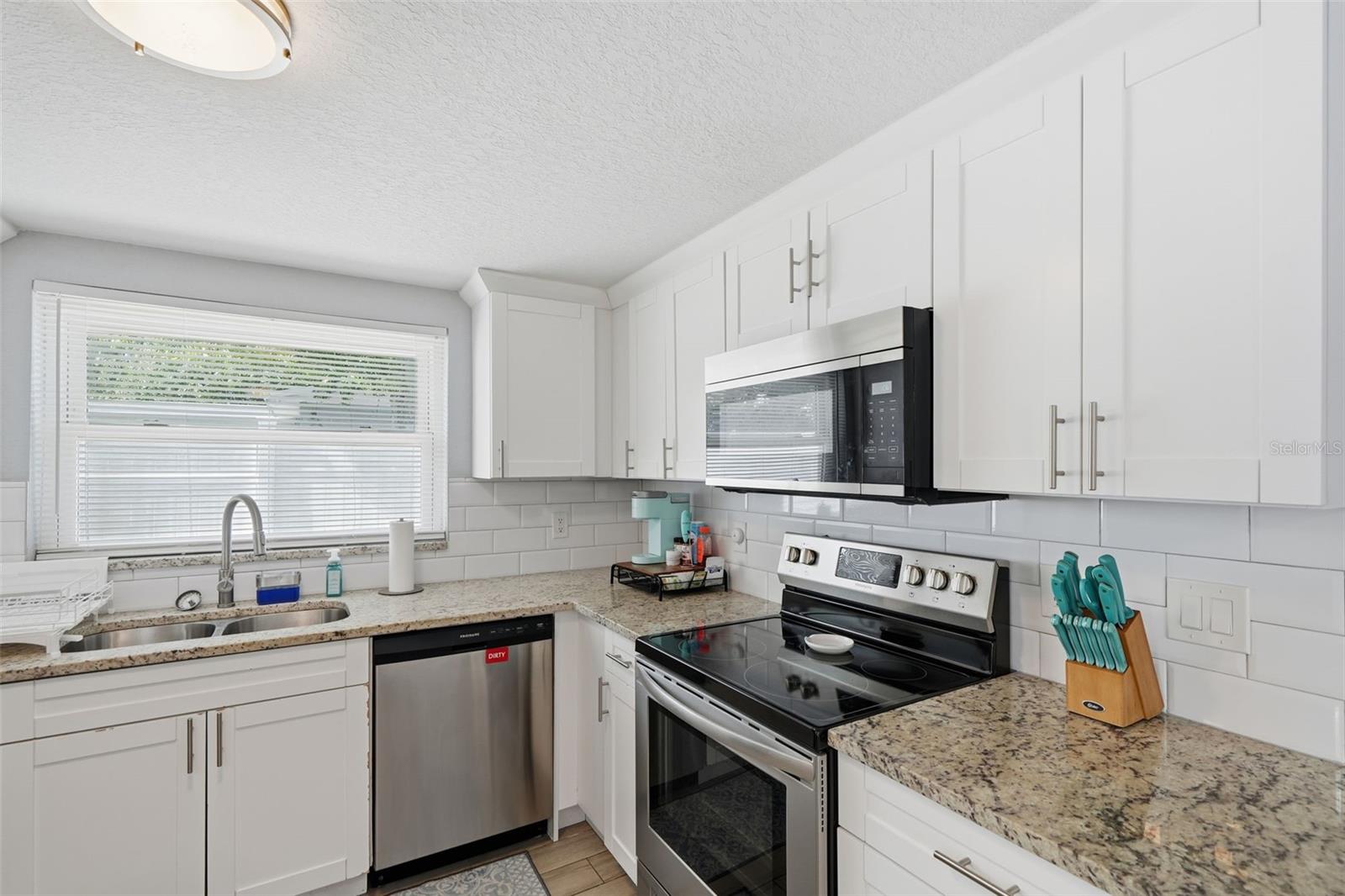 REGENCY PARK - Residential