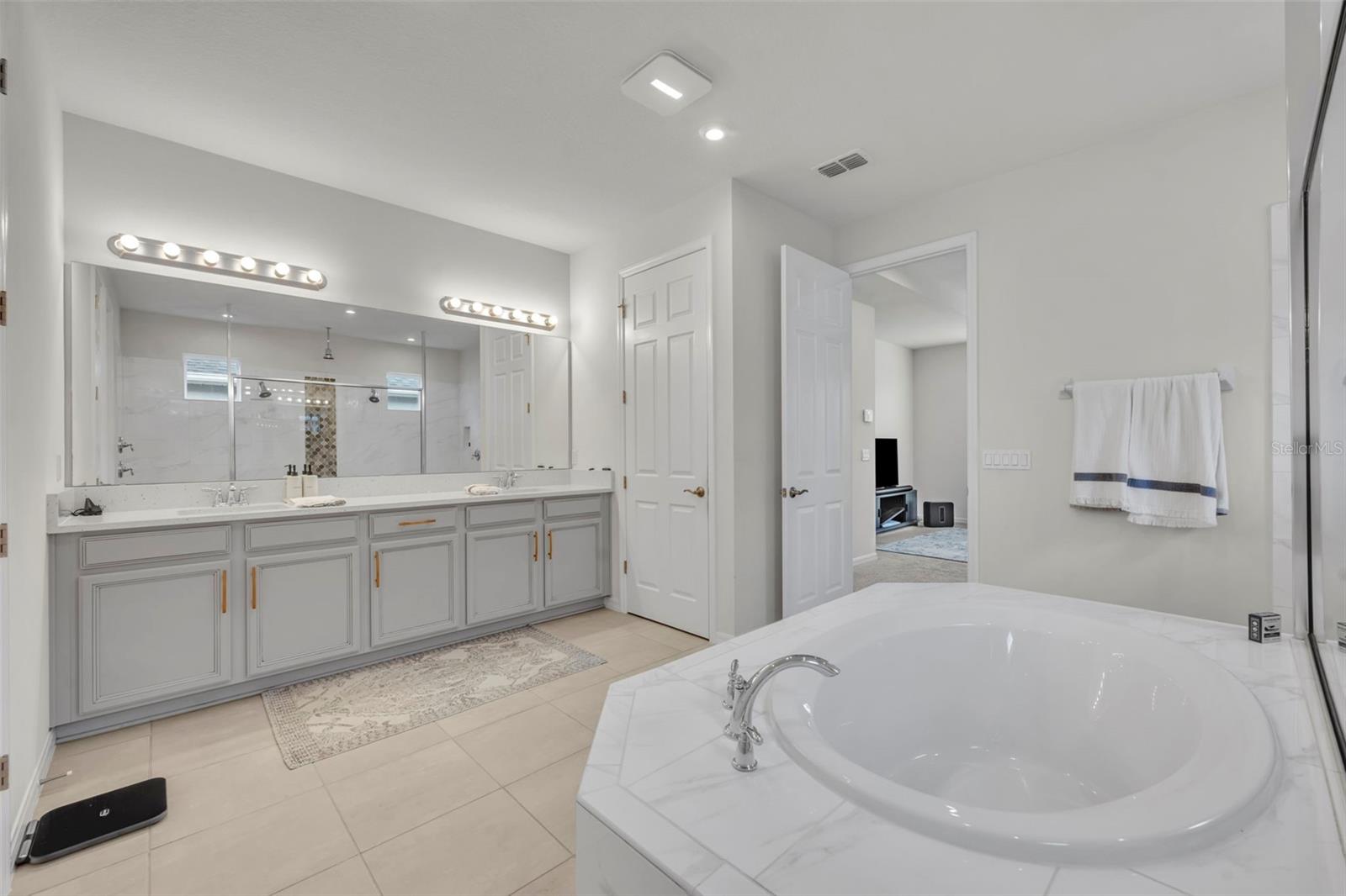 LAKEVIEW PRESERVE PH 2 - Residential