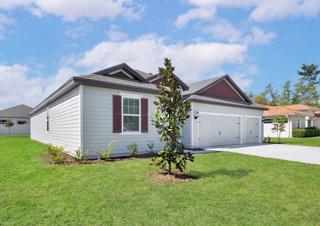Photo of 17521 SW 27th Circle, Ocala, FL 34473 (MLS # TB8436775)