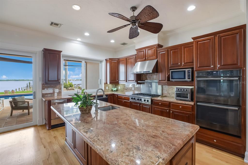 PALMA SOLA - Residential