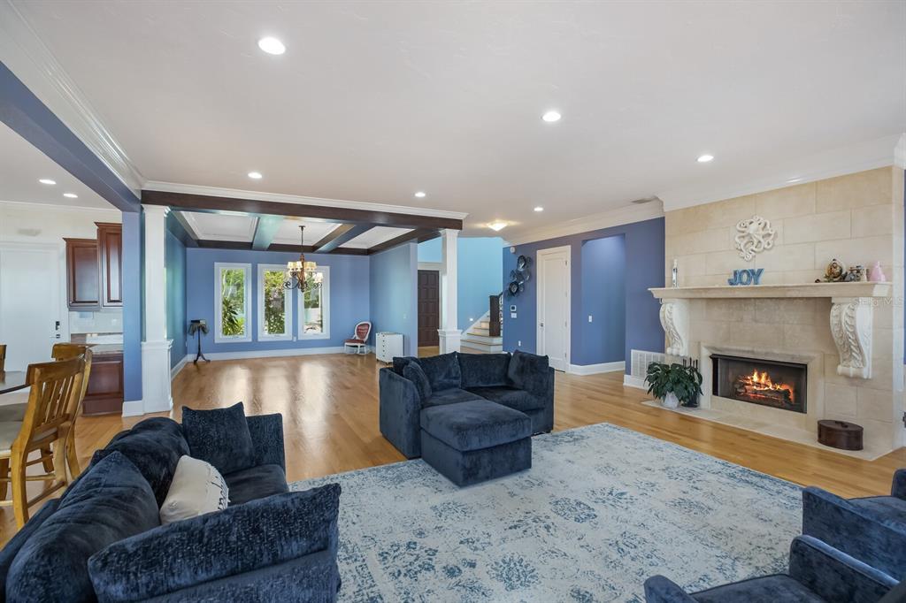 PALMA SOLA - Residential