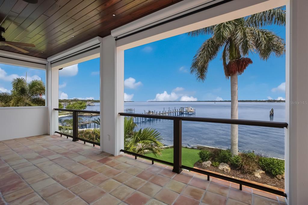 PALMA SOLA - Residential