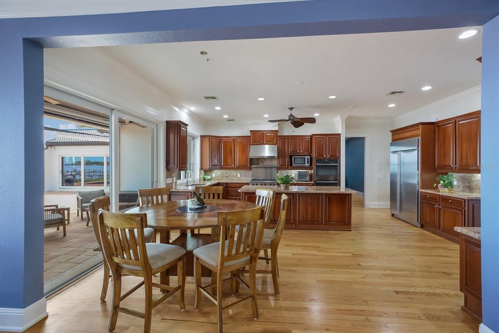 PALMA SOLA - Residential