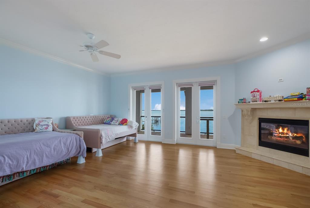 PALMA SOLA - Residential