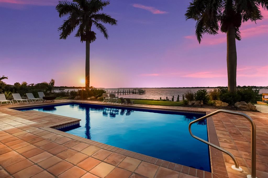 PALMA SOLA - Residential