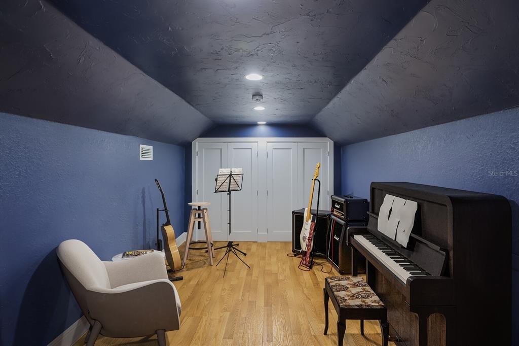 PALMA SOLA - Residential