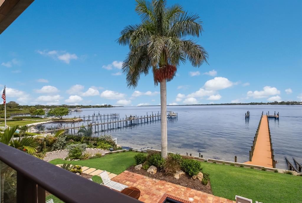 PALMA SOLA - Residential