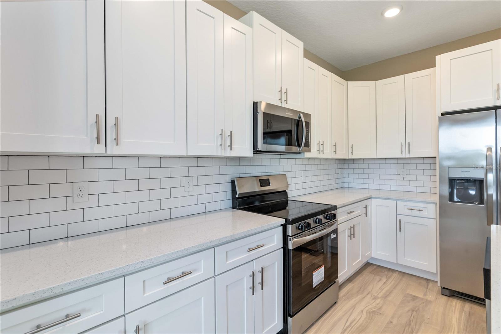 CRESCENT COVE DEV - Residential