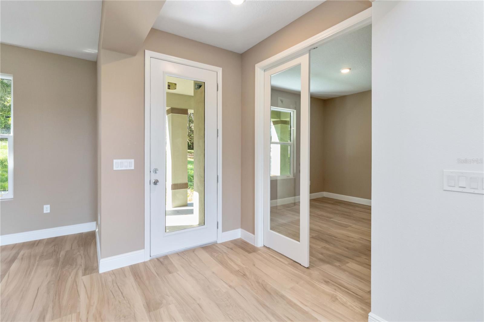 CRESCENT COVE DEV - Residential