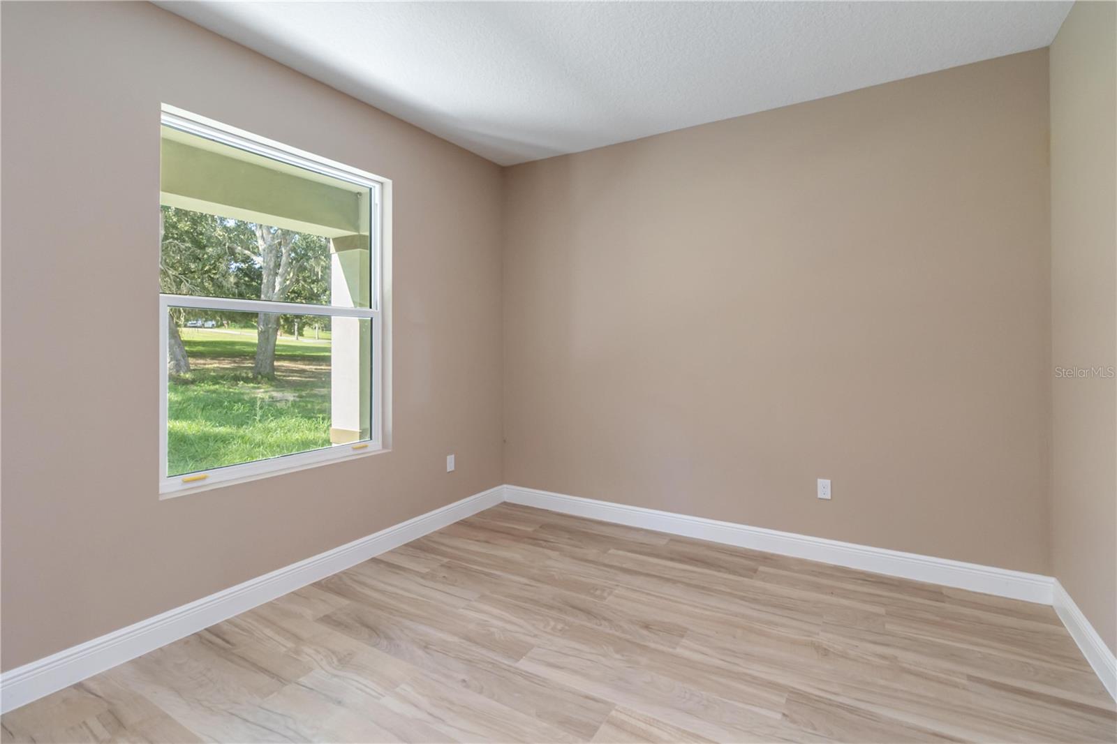 CRESCENT COVE DEV - Residential