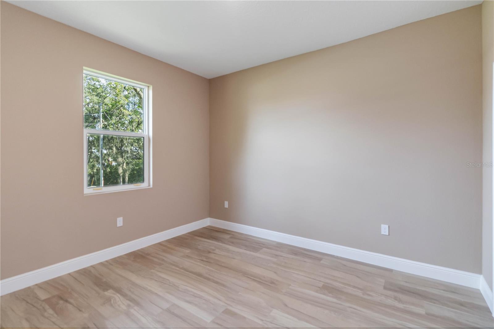 CRESCENT COVE DEV - Residential