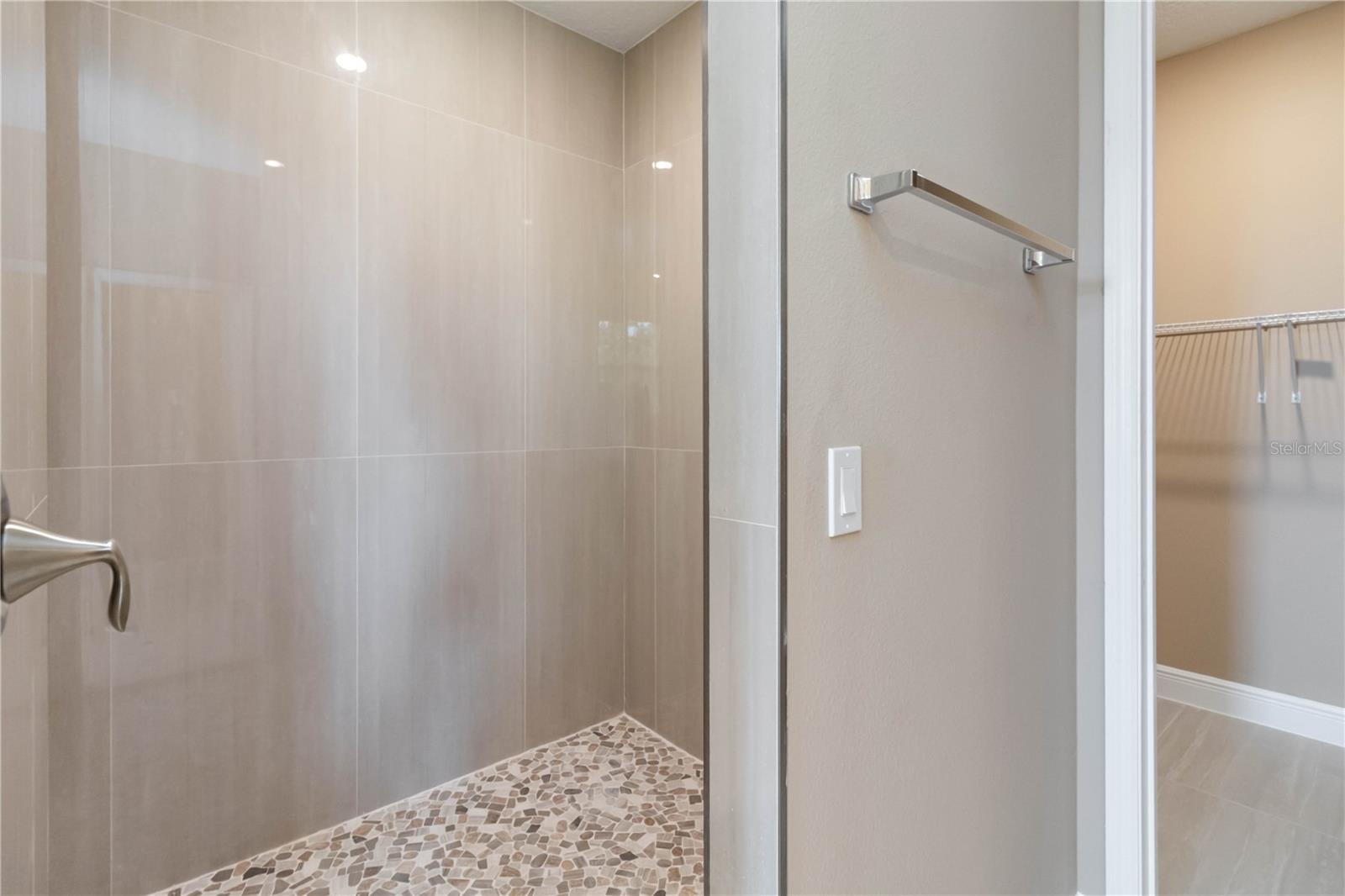 CRESCENT COVE DEV - Residential