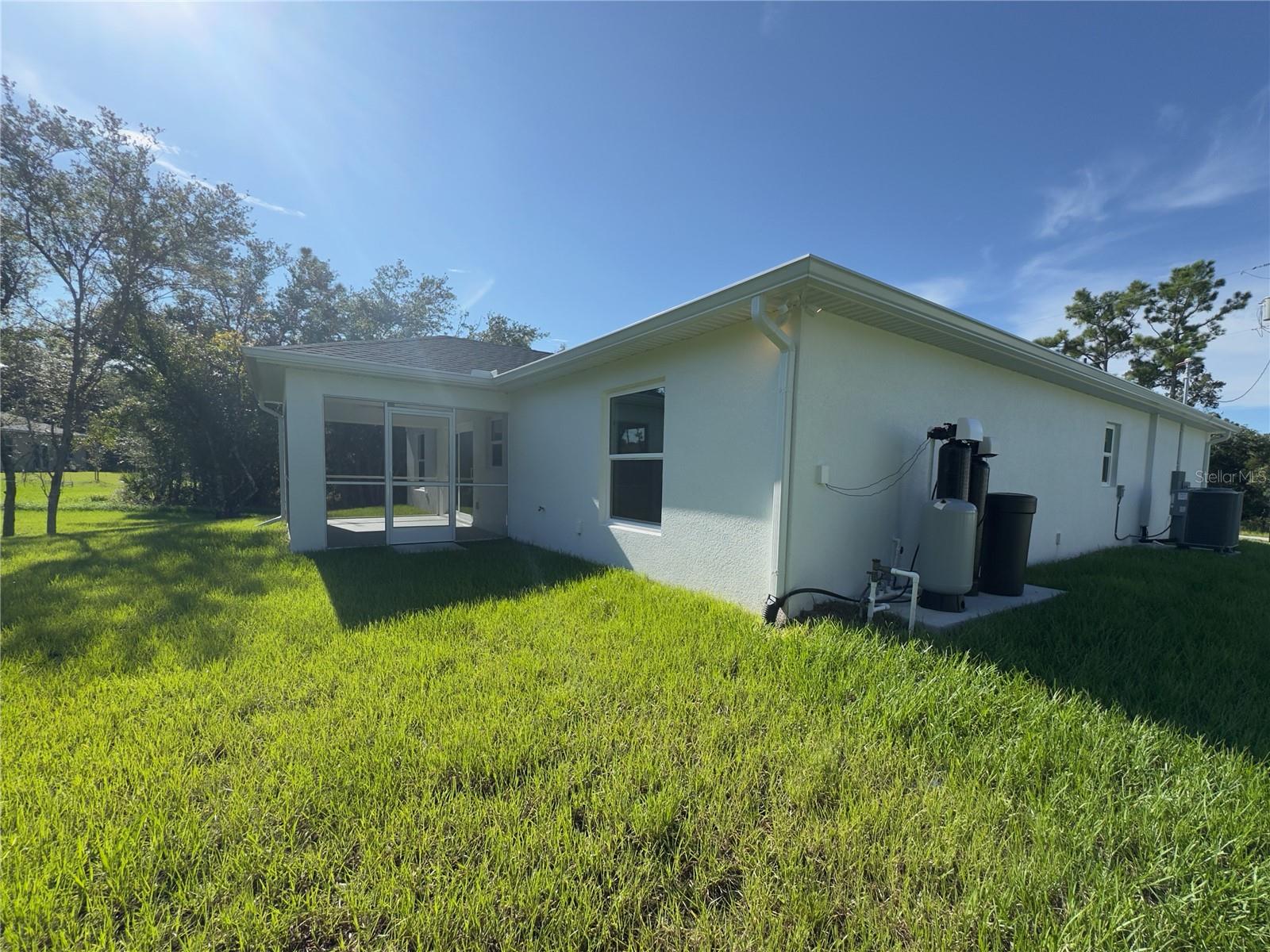 1569 - PORT CHARLOTTE SUB 23 - Residential