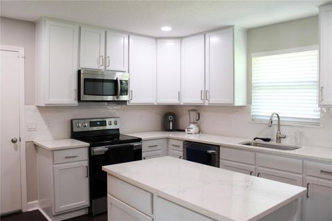 Single Family Residence in ORMOND BEACH FL 595 ANDREWS STREET 23.jpg