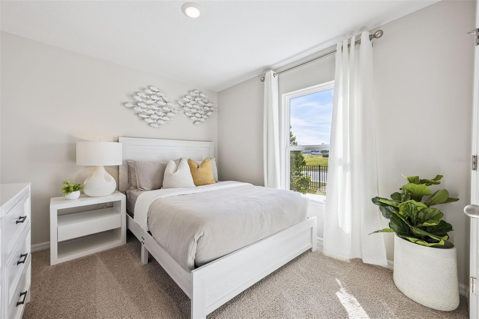 MAGNOLIA POINTE - Residential