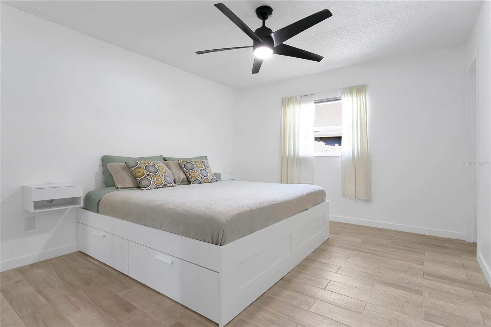 MALTBIE SHORES 2ND ADD - Residential