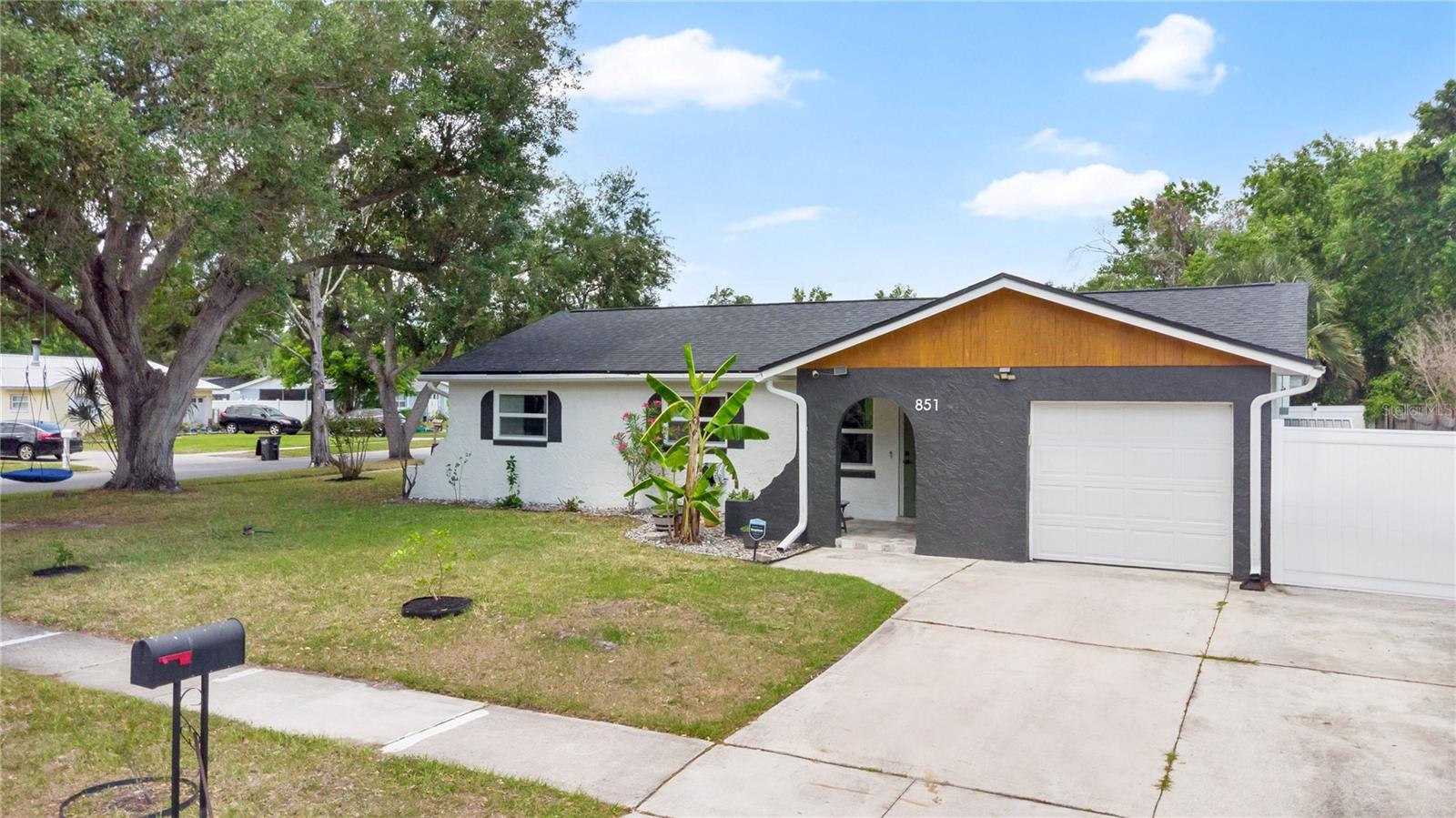 MALTBIE SHORES 2ND ADD - Residential