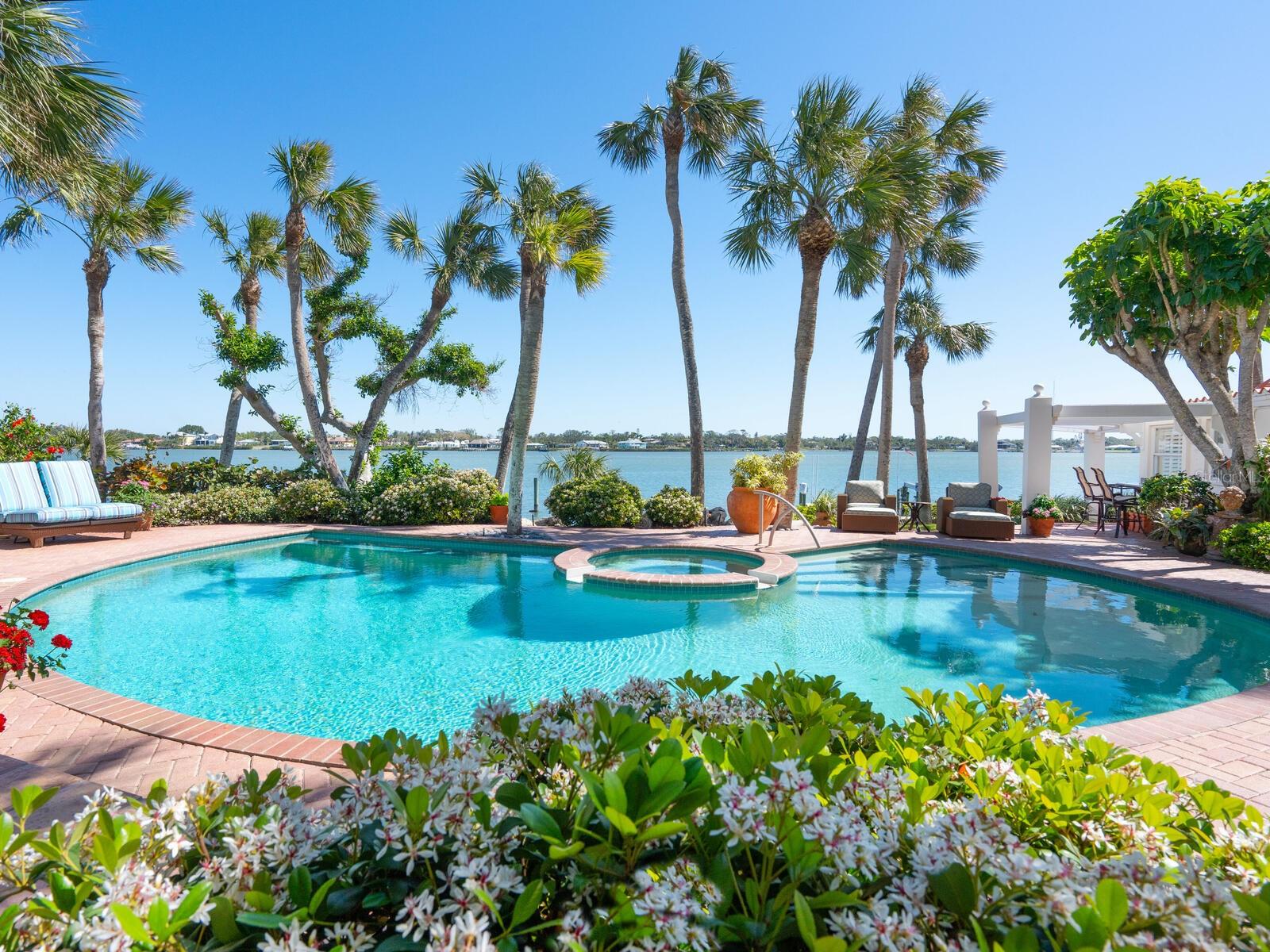 2110 CASEY KEY ROAD

                                                                             NOKOMIS                                

                                    , FL - $8,400,000