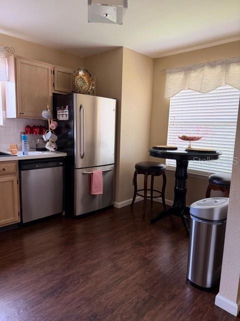 LAKE ELLEN WALK - Residential