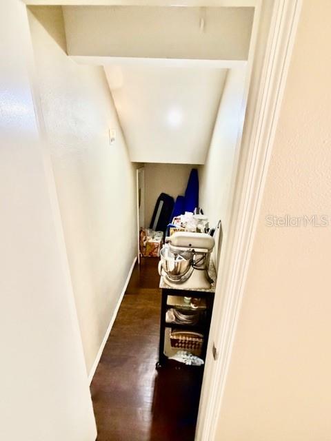 LAKE ELLEN WALK - Residential