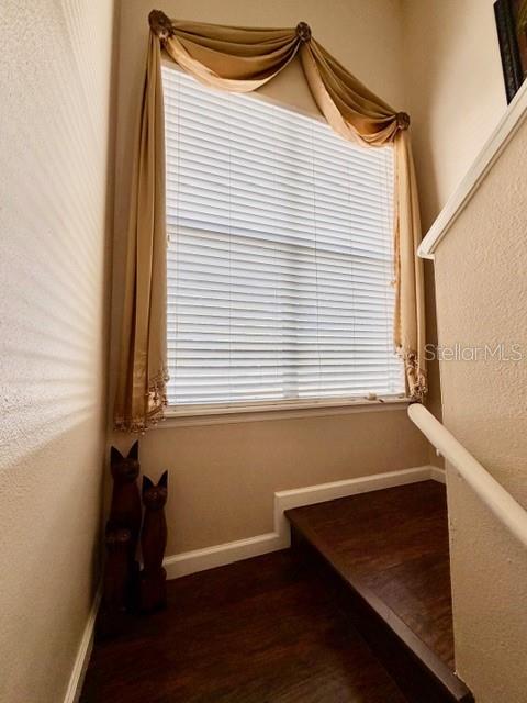 LAKE ELLEN WALK - Residential