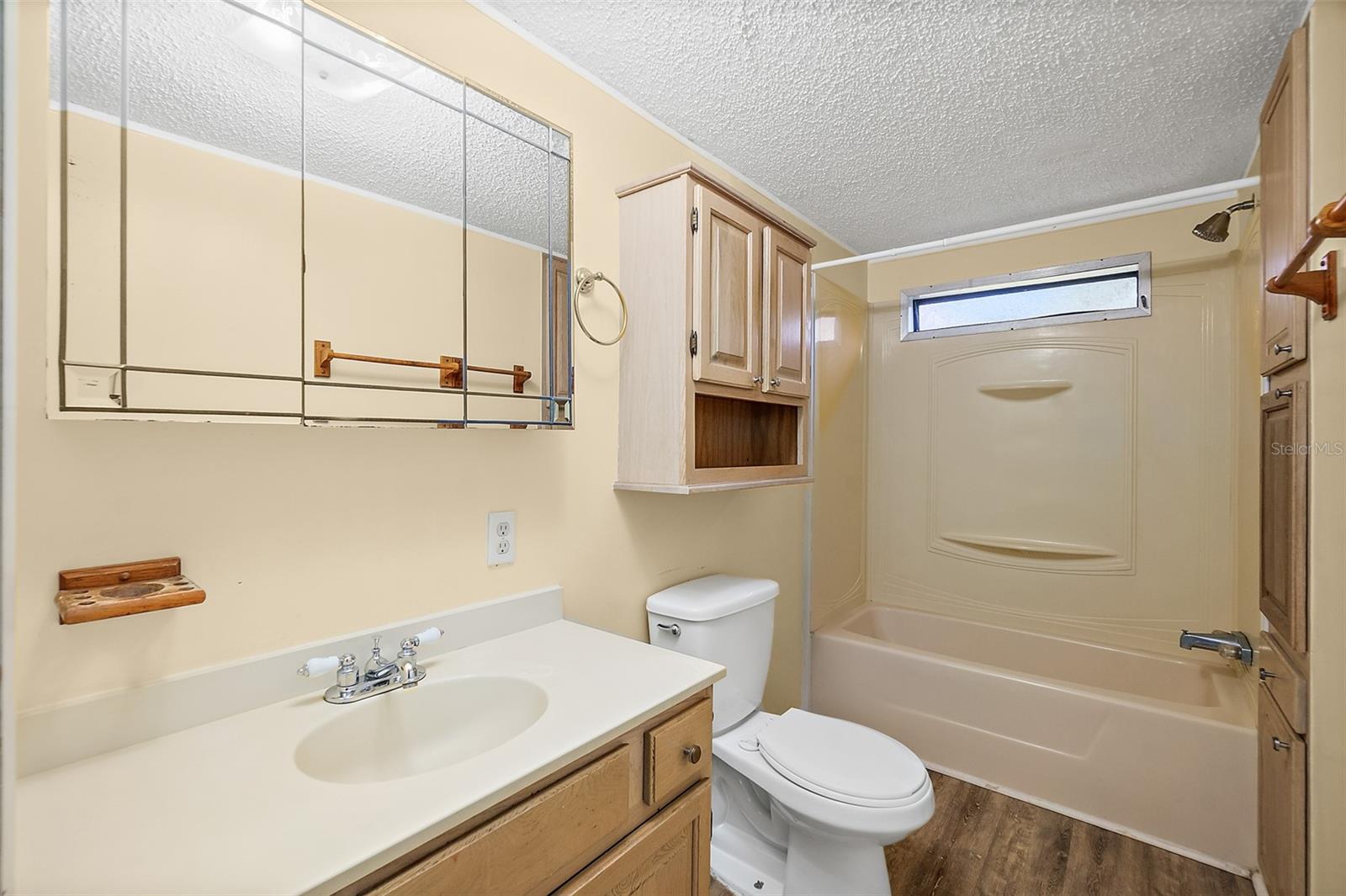 SANDY PINES - Residential