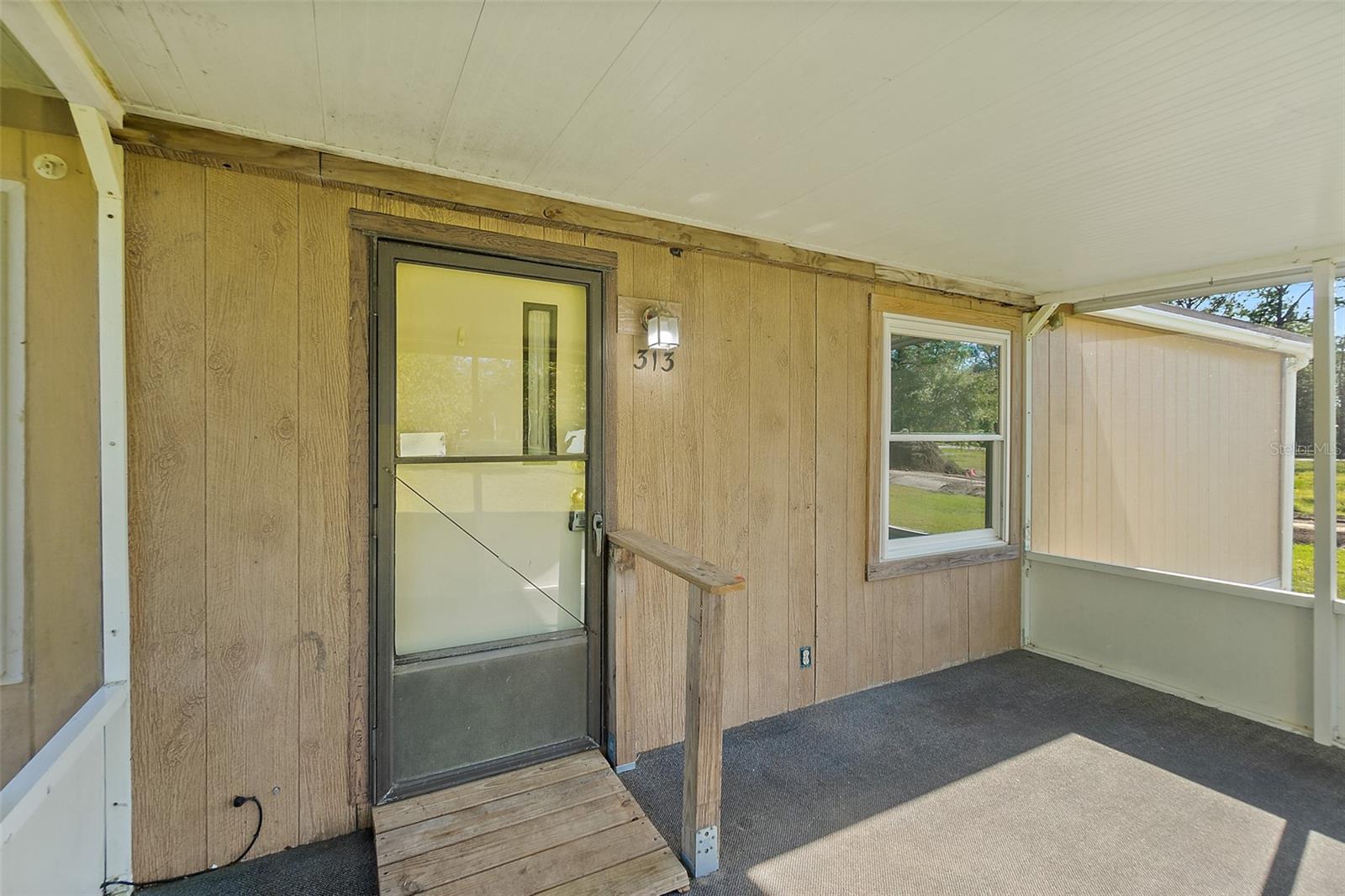 SANDY PINES - Residential